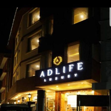 Hotel Adlife Luxury Srīnagar Zewnętrze zdjęcie